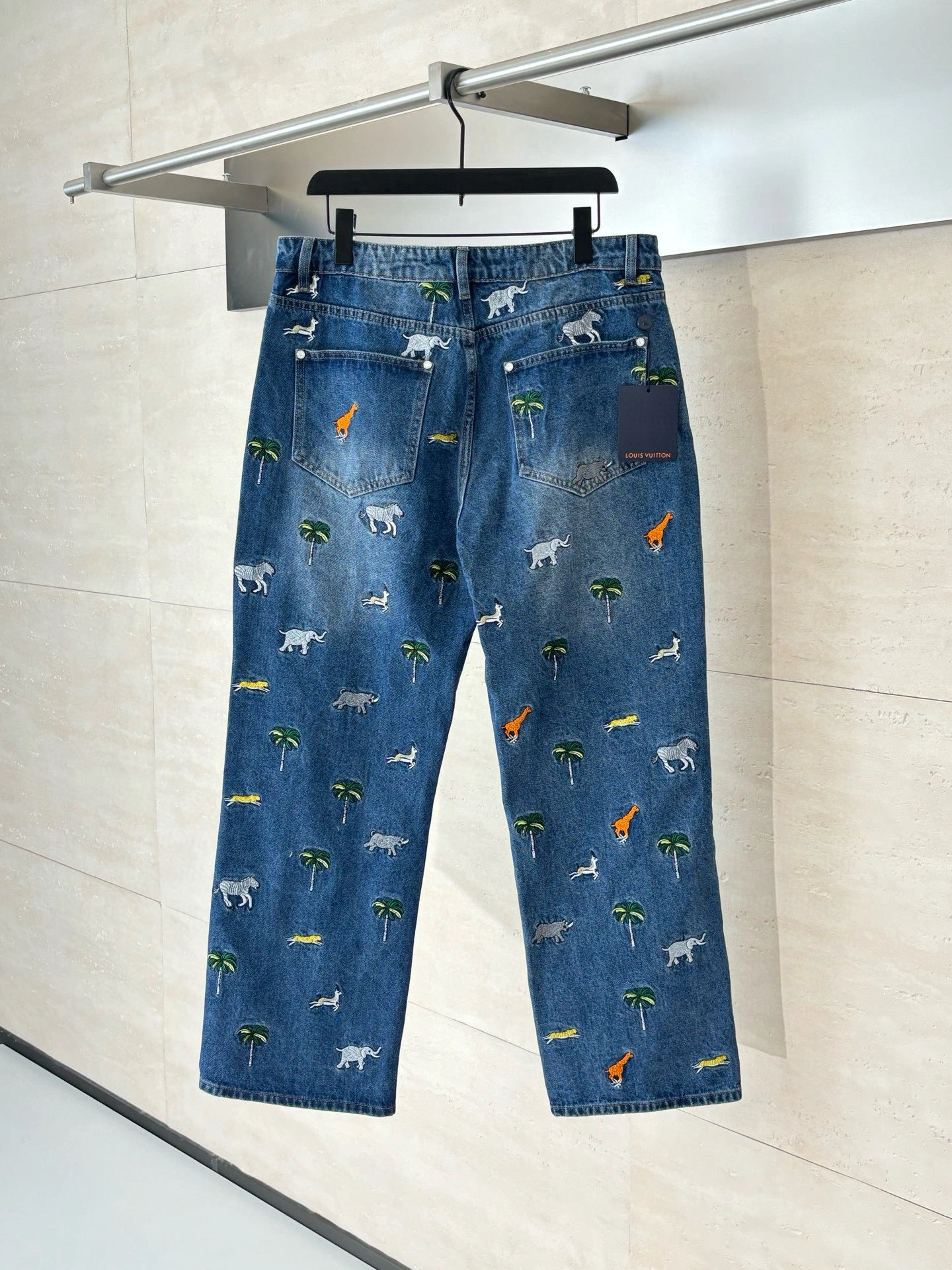 wg.luxury-- 8V embroidery item: E-F114I2824